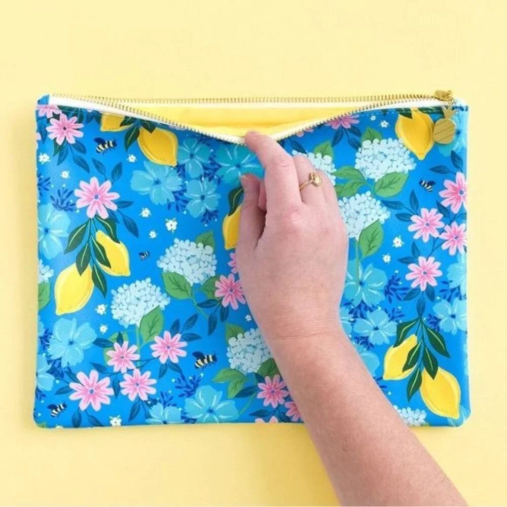 Simplified by Emily Ley Bees in Bloom Planner Pouch and Faith Workbook NWT